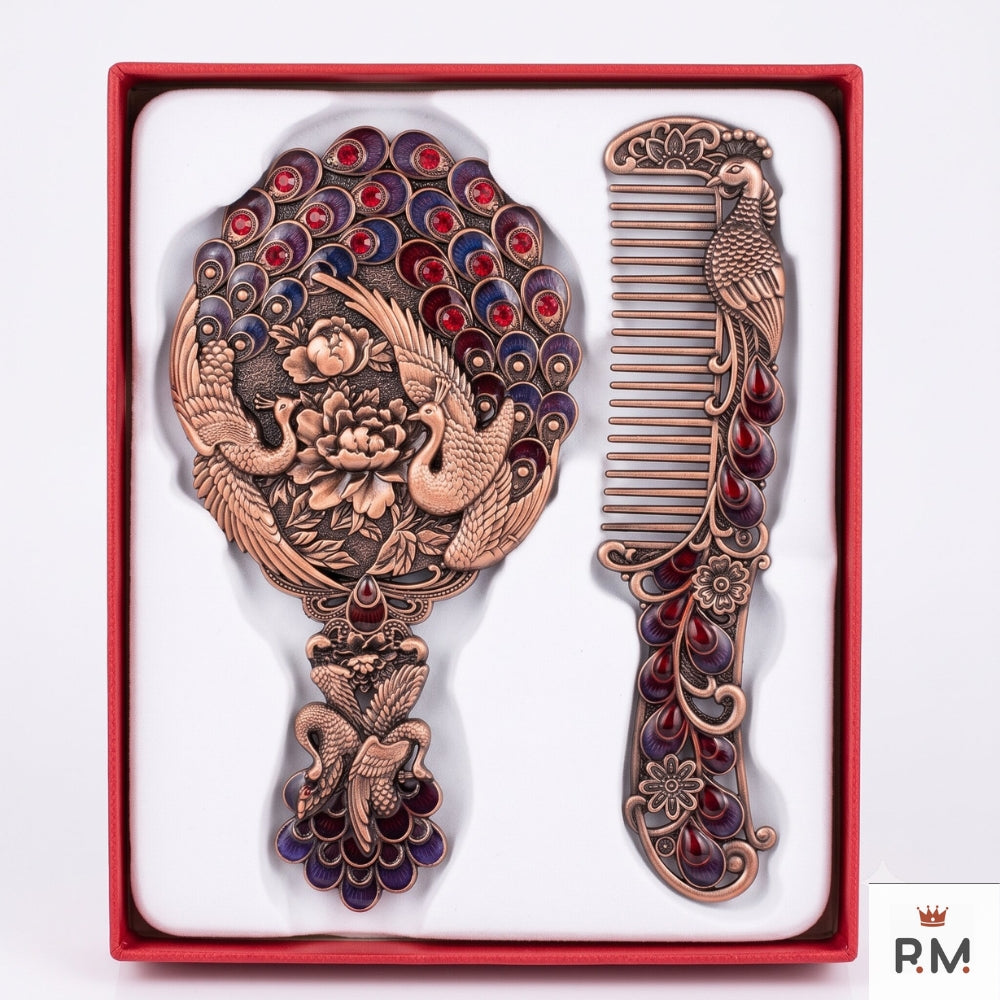 طقم مرآة ومشط كلاسيكي